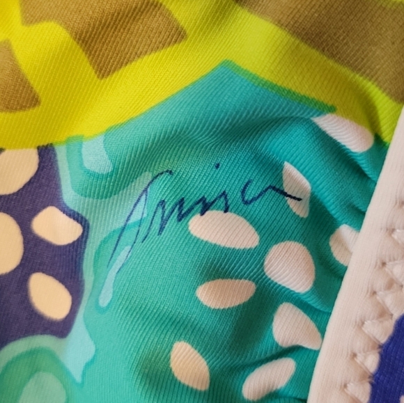 Trina Turk Seychelles Triangle Bikini Top w/Matching Hipster Bottoms Size 8 / 10 - Picture 5 of 13